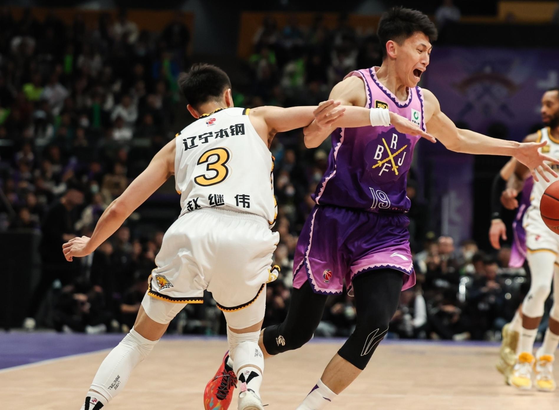 亚博-今晨体能课后，达拉斯独行侠豪取连胜备战CBA常规赛，压力陡增，临场指挥获称赞的简单介绍-亚博